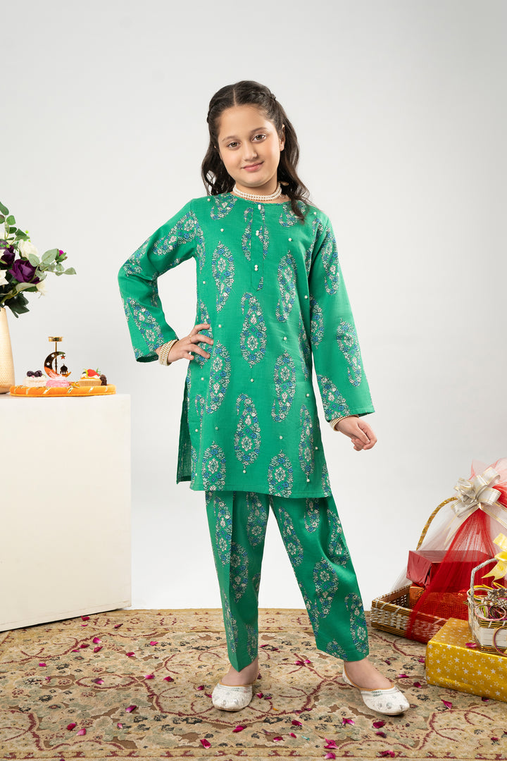PAISLEY BLOOM BOTTLE GREEN SUIT Reality