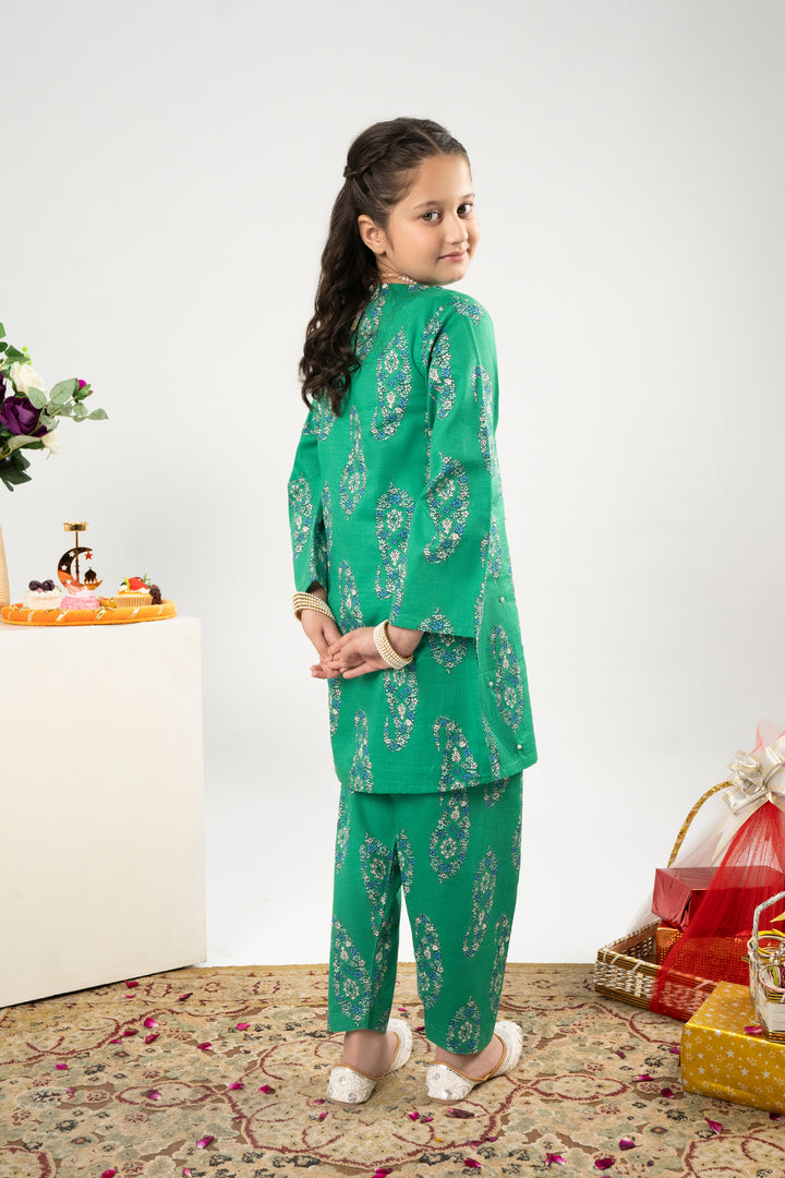 PAISLEY BLOOM BOTTLE GREEN SUIT Reality
