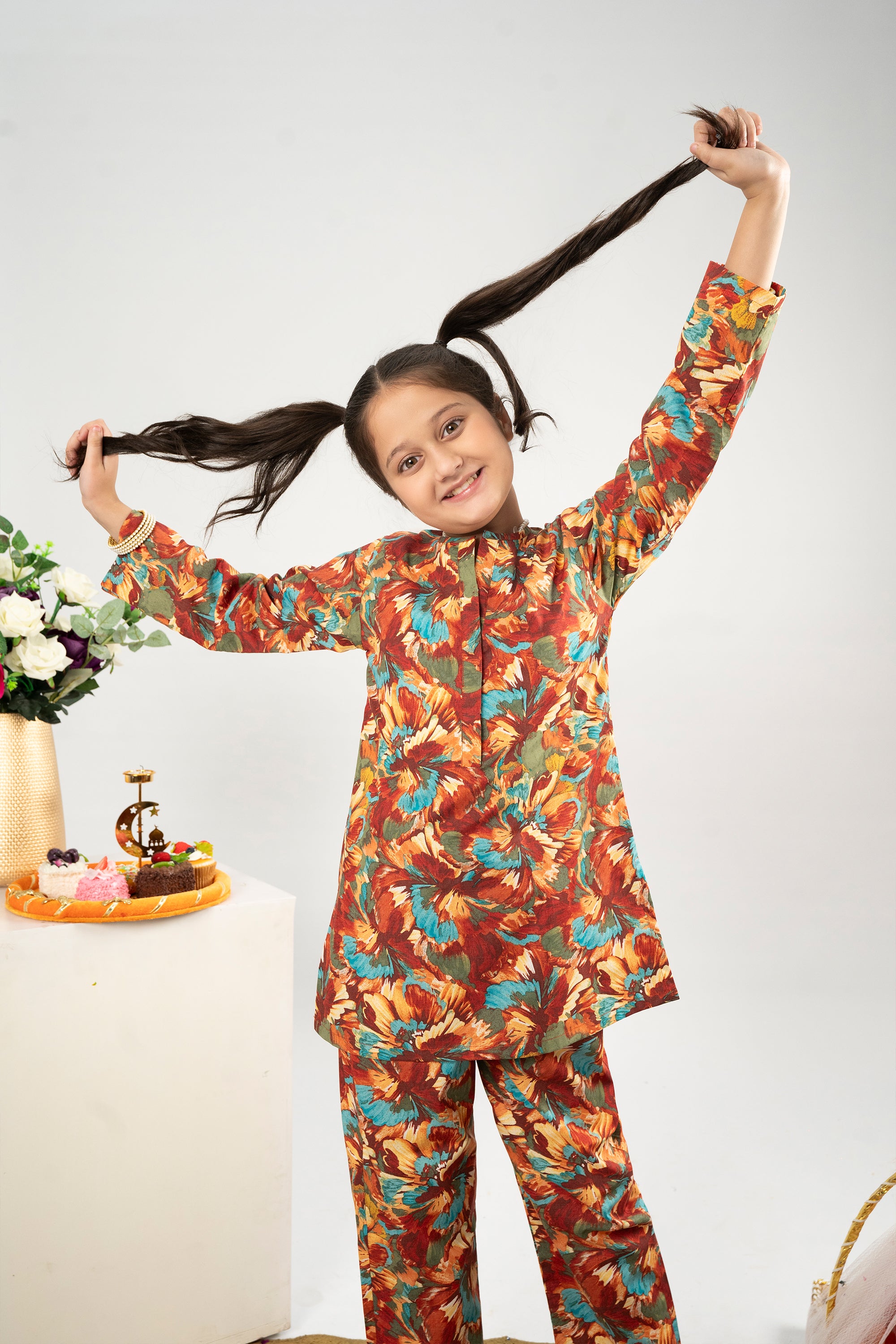 AMBER BLOSSOM BROWN SUIT Reality