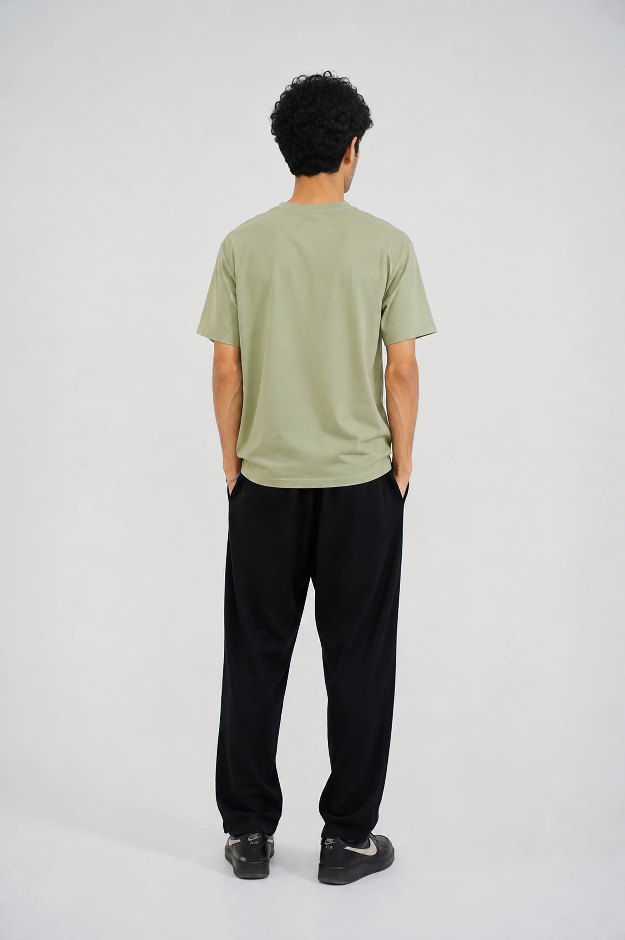 men OTROVERT GRAPHIC OLIVE TEE Reality