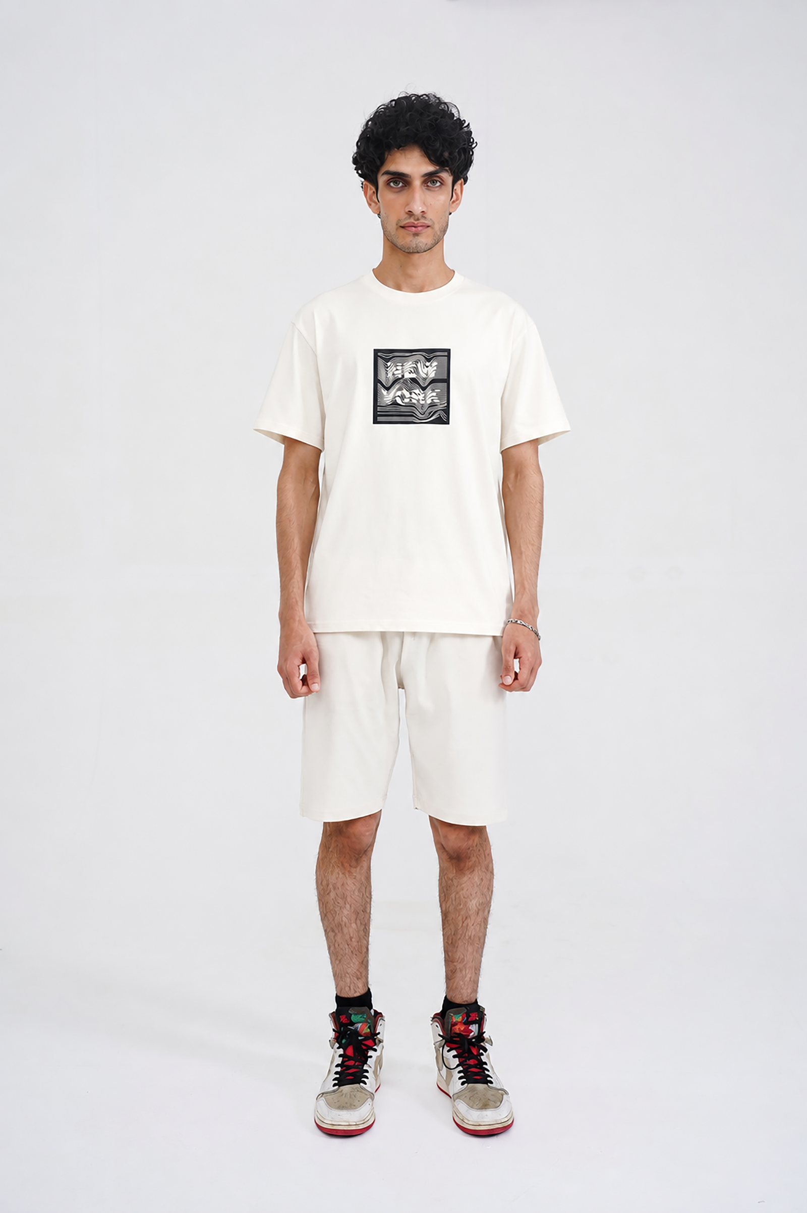 MEN NEW YORK GRAPHIC WHITE TEE Reality