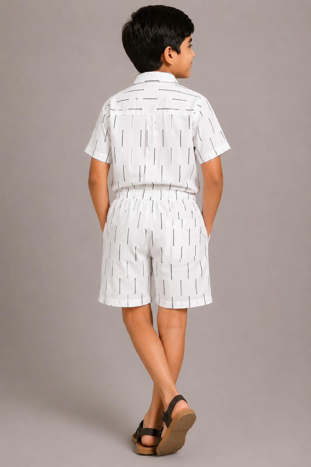WHITE CASUAL SHIRT Reality