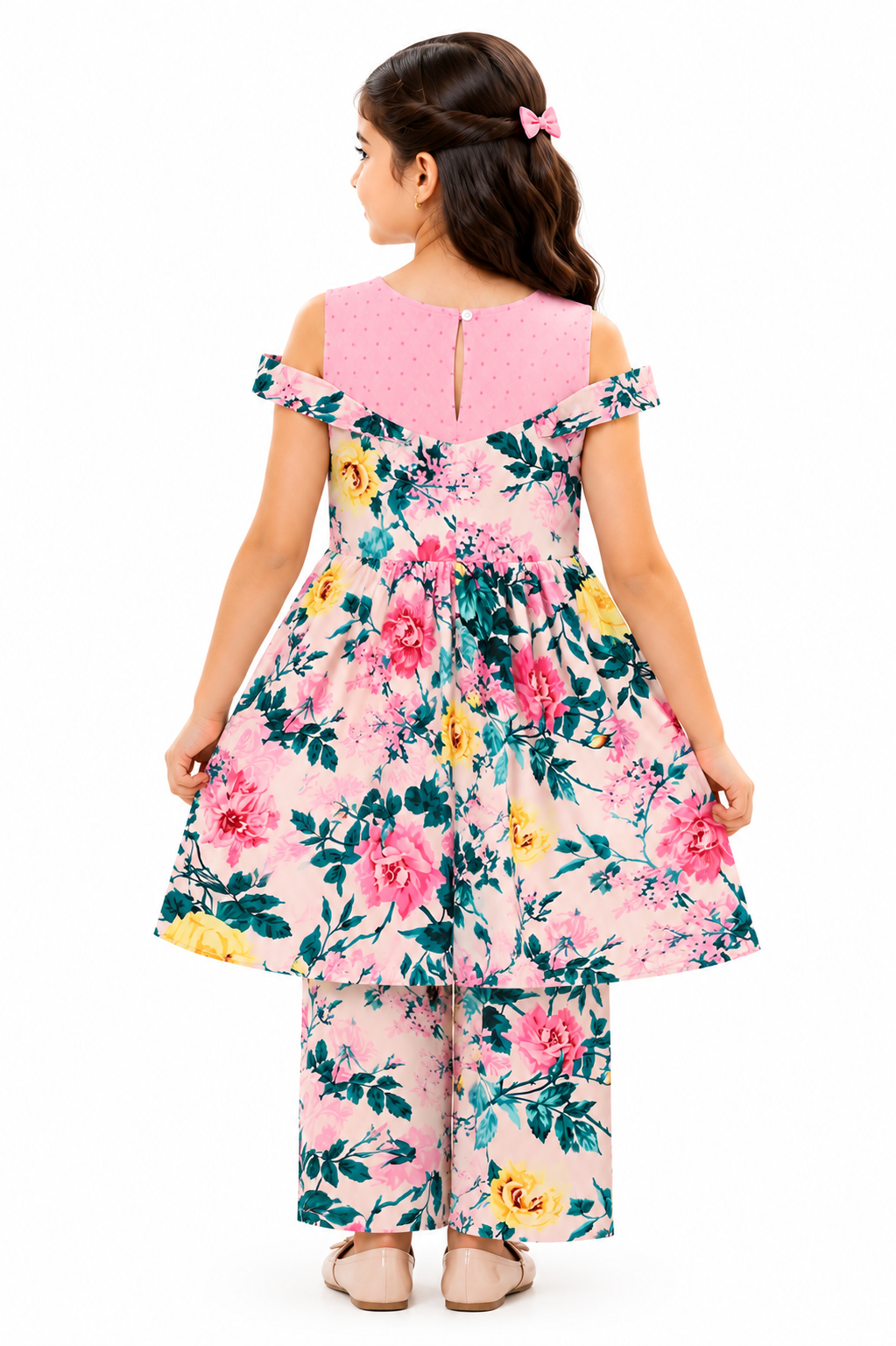 FLORAL MIST PINK SUIT Reality