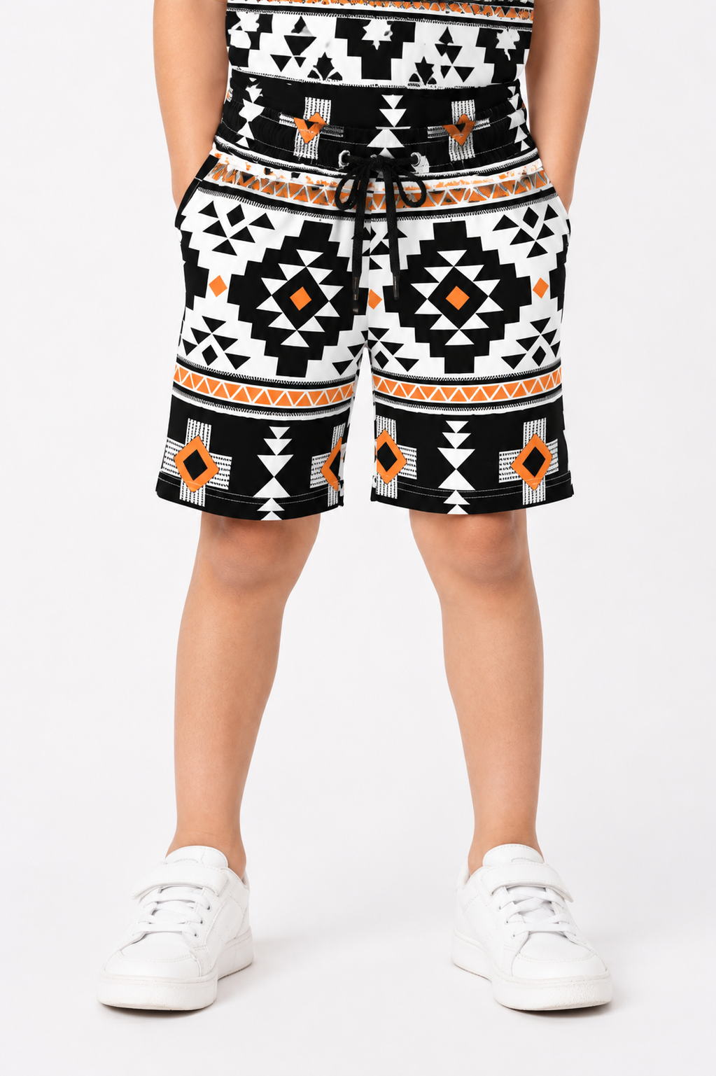 PRINTED JET BLACK SHORTS Reality