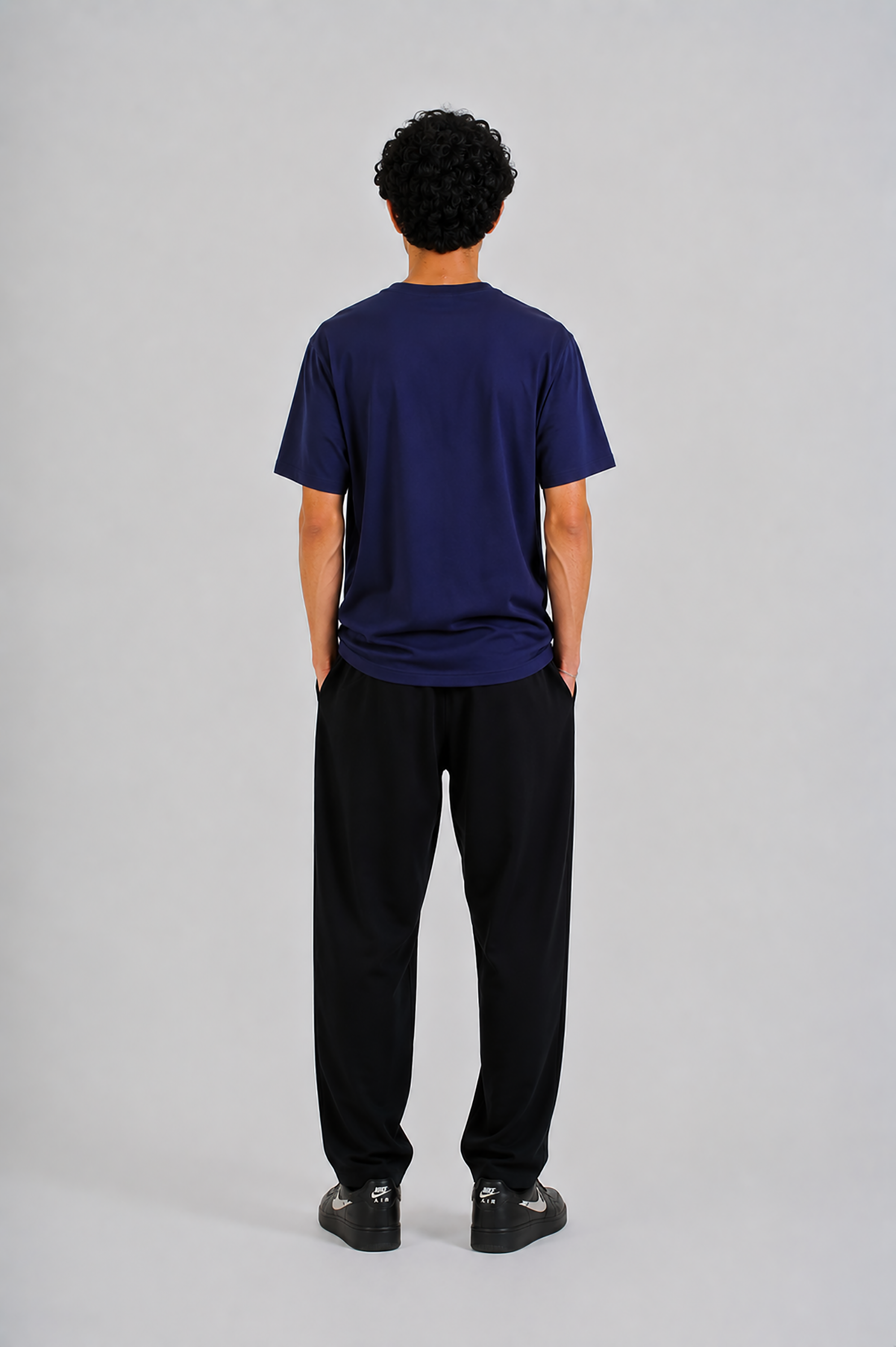 MEN NEW YORK GRAPHIC NAVY TEE Reality