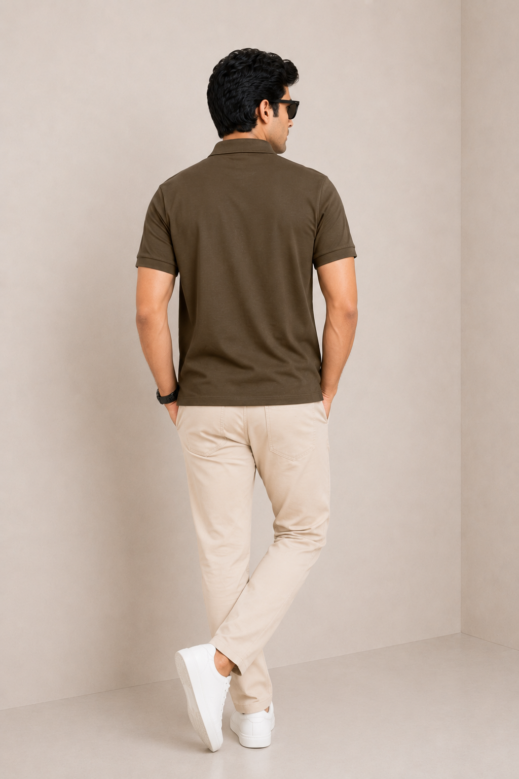 IMPORTED DARK BROWN POLO Reality