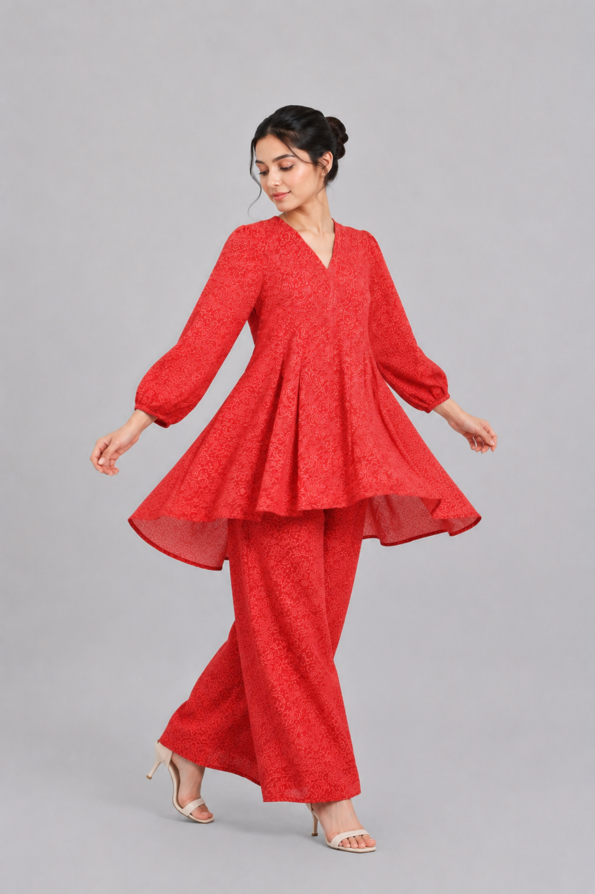 FLORAL PRINTED RED SUIT Reality