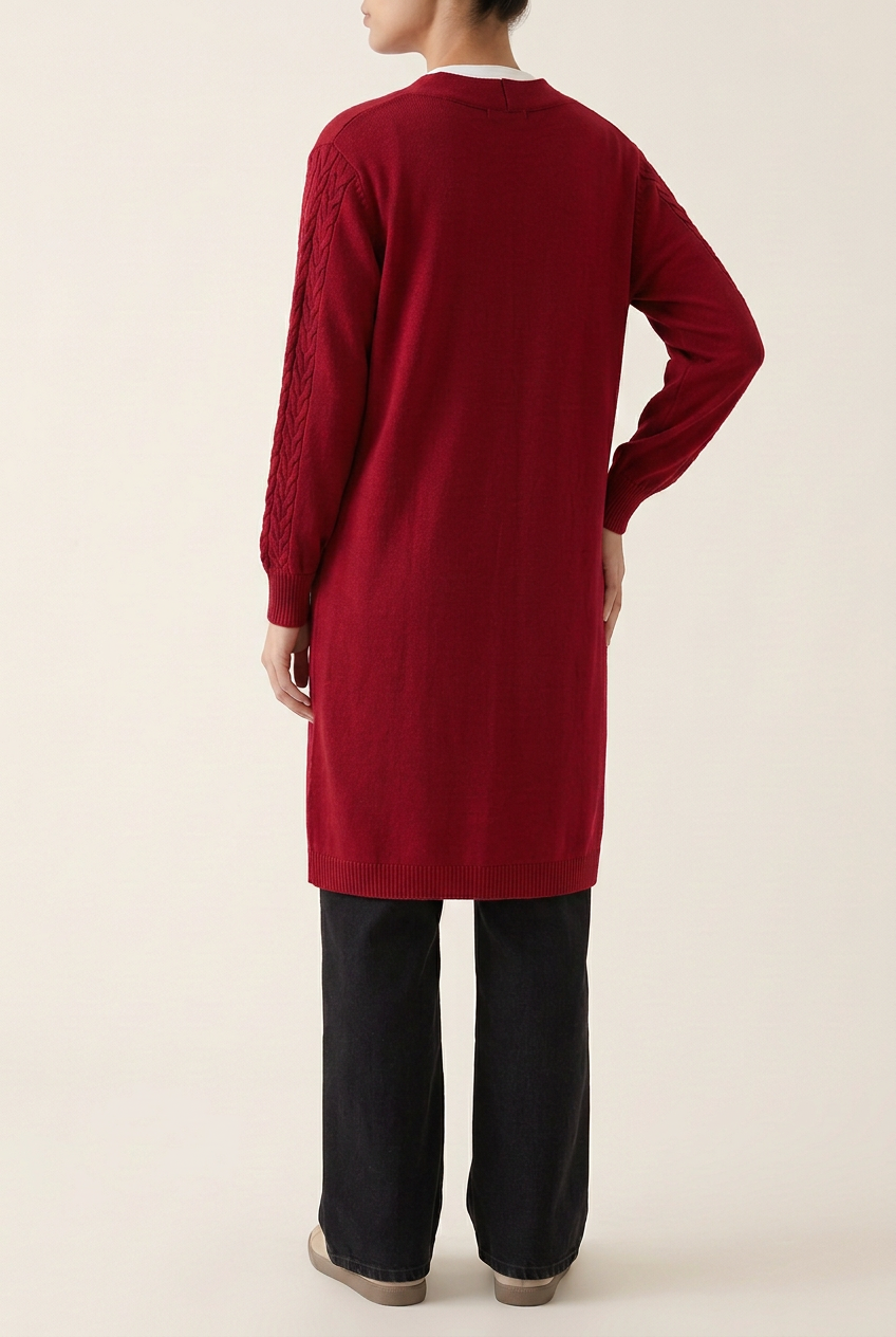 RED LADIES SWEATER Reality