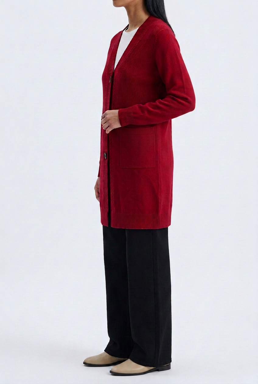 RED LADIES SWEATER Reality