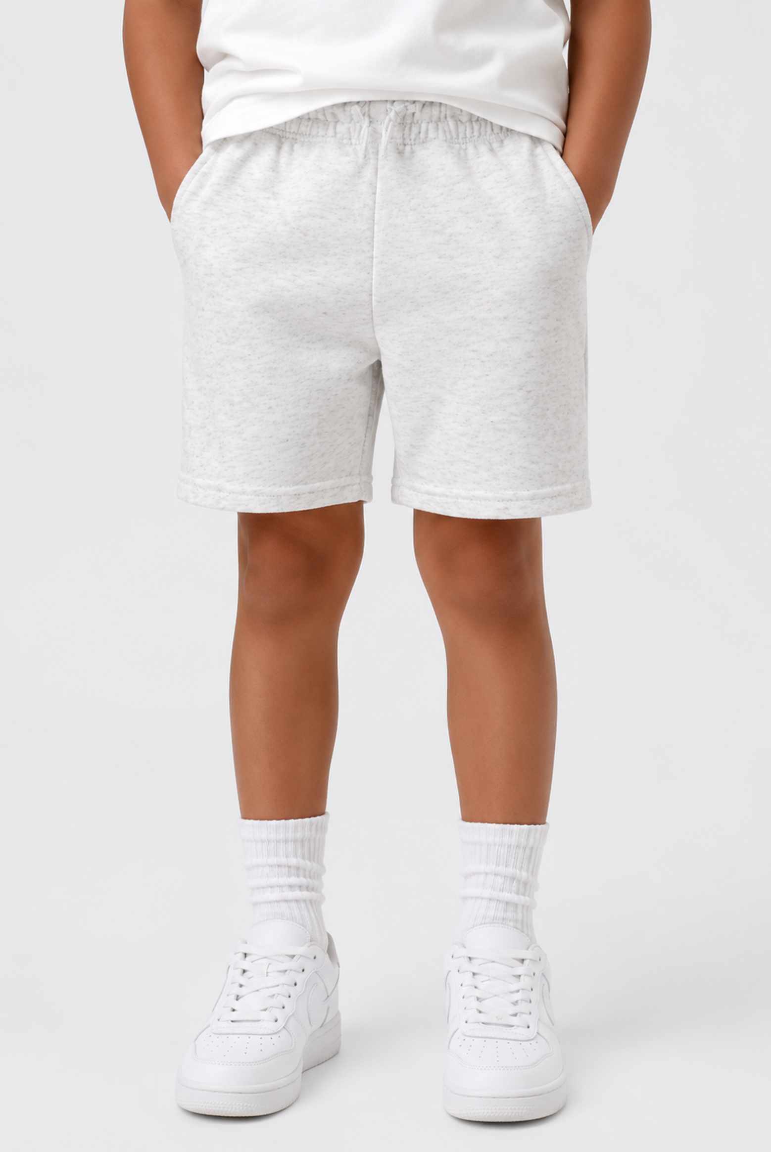 KIDS OFF WHITE SHORTS Reality