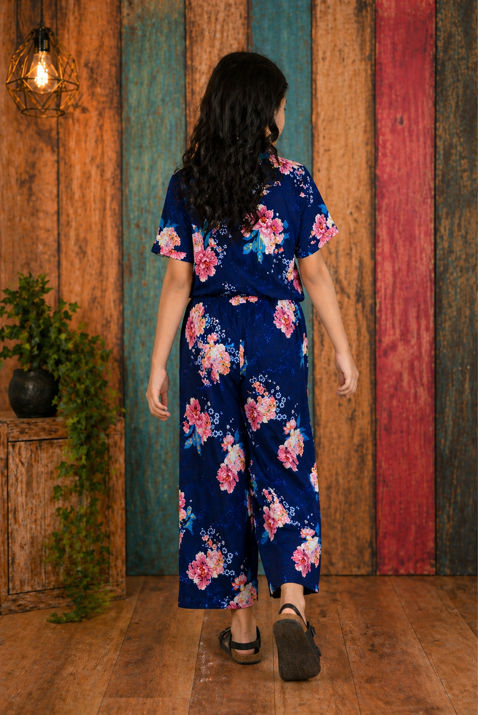 2 PIECE BLUE DRESS Reality